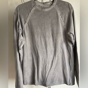 Xcvi Shirt Mens Medium Long Sleeve TSHIRT. EUC